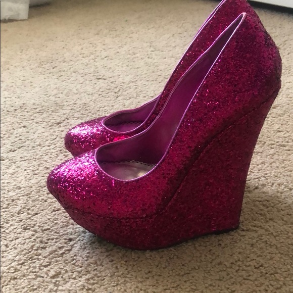 Bebe fuscia sequin platform wedge size 10 - Picture 3 of 6